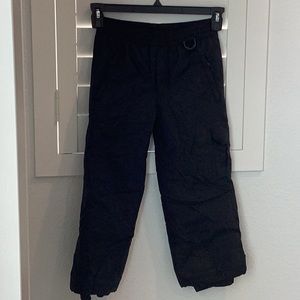 Sport Essentials black snow pants, Size 6, good condition.❄️🎿❄️⛷️❄️🏂